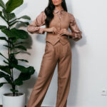 Σετ γιλέκο παντελόνι ανοιχτό καφέ