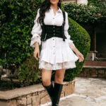 Φόρεμα λευκό σεμιζιέ με αποσπώμενο μαύρο κορσέ