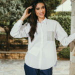 Πουκάμισο άσπρο με στρας στην τσέπη