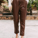 Παντελόνι δερματίνη καφέ