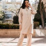 Σετ μπεζ πουκάμισο-παντελόνα