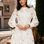 Φόρεμα άσπρο κιπούρ mini