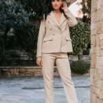 Κοστούμι μπεζ