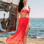 Μαγιό μπικίνι με μπανέλα και παρεό πορτοκαλί