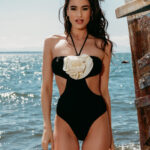 Μαγιό ολόσωμο μαύρο