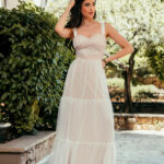 Φόρεμα τούλινο maxi λευκό