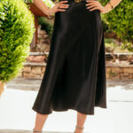 Φούστα σατέν midi μαύρη