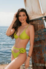 Μαγιό μπικίνι με μπανέλα και cut out λαχανί - Image 5