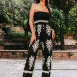 Ολόσωμη φόρμα στράπλες μαύρη