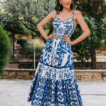 Φόρεμα maxi άσπρο με μπλε μοτίβα