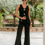 Σετ γιλέκο παντελόνι μαύρο με κόσμημα κουμπιά