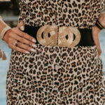 Ζώνη μαύρη ελαστική με χρυσή τόκα