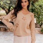 Μπλούζα πλεκτή καφέ με παγιέτες