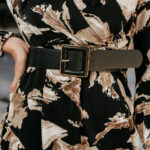 Ζώνη μαύρη ελαστική με τόκα με χρυσό περίγραμμα