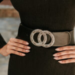 Ζώνη μαύρη ελαστική με ασημί τόκα και στρας