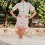 Φόρεμα midi tweed με πούπουλα τύπου Chanel ροζ