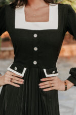 Φόρεμα maxi τύπου Chanel με πιέτες μαύρο - Image 7