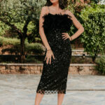 Φόρεμα midi με παγιέτες και πούπουλα μαύρο