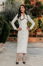 Φόρεμα maxi με μεγάλο γιακά άσπρο - Image 3