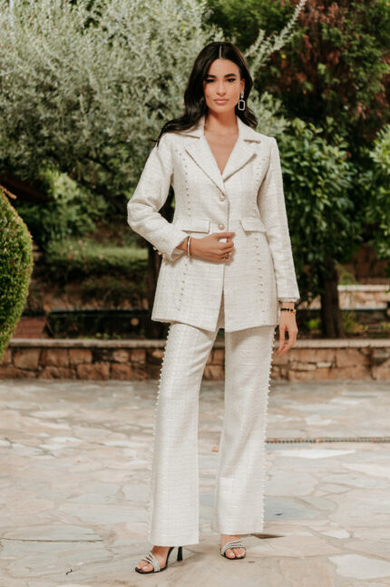 Κοστούμι tweed άσπρο με χάντρες