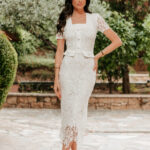 Φόρεμα maxi κιπούρ άσπρο με στρας