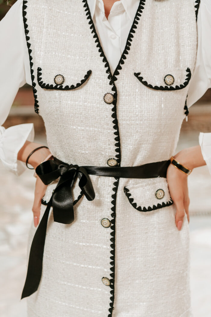 Φόρεμα midi tweed εκρού με πουκάμισο τύπου Chanel - Image 7