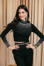 Μπλούζα crop top με πέτρες στρας - Image 2