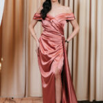 Φόρεμα maxi στράπλες off shoulder σατέν