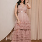 Φόρεμα maxi τούλινο με δαντέλα μπεζ