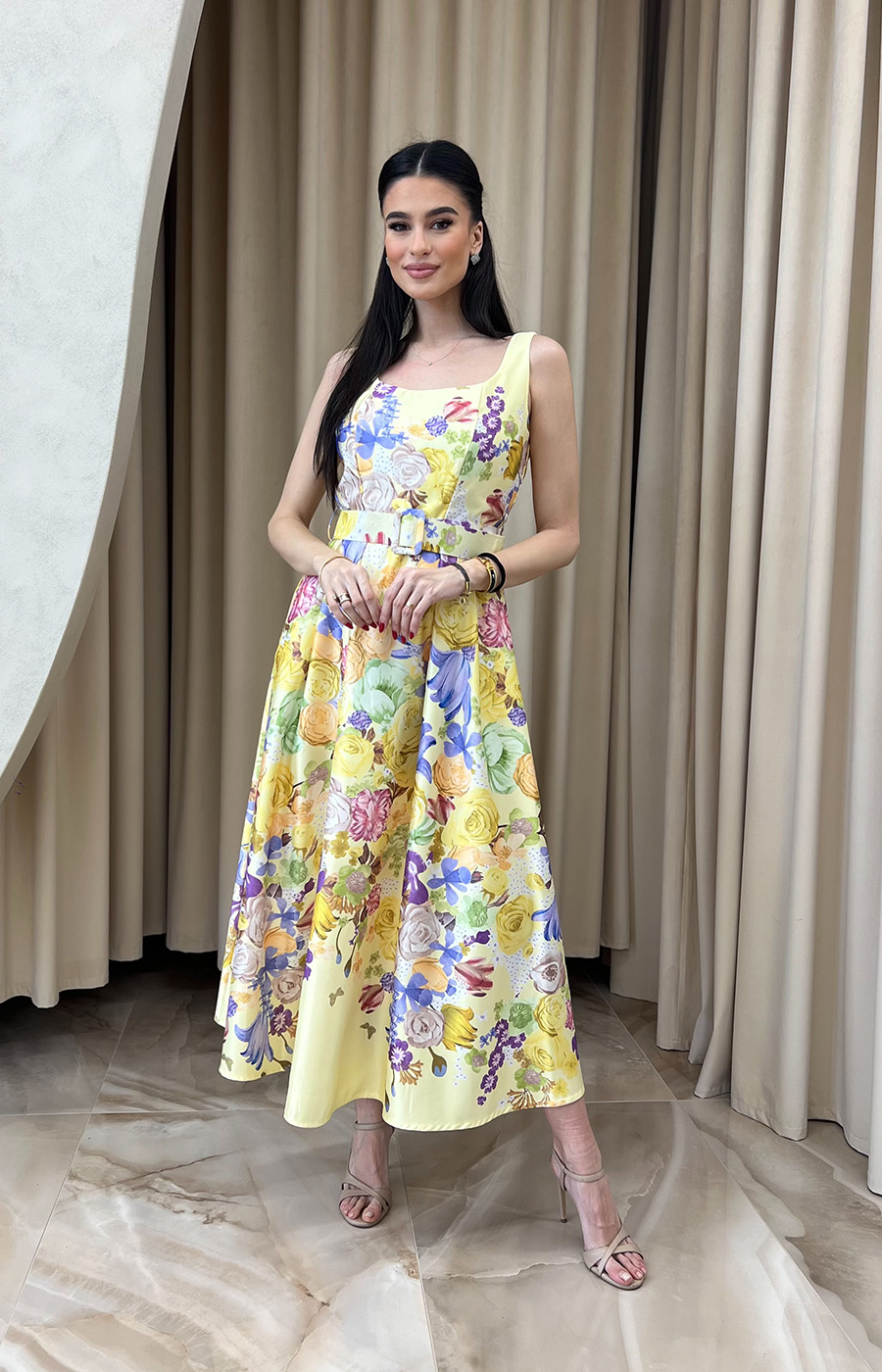 Φόρεμα maxi floral σατέν με ζώνη κίτρινο