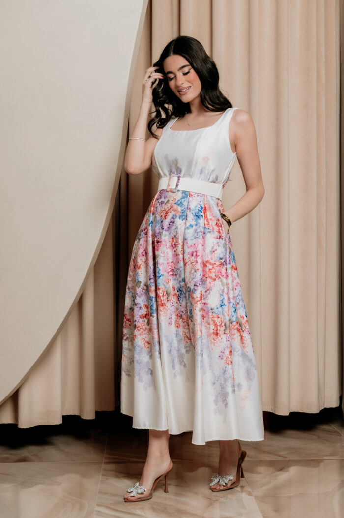 Φόρεμα maxi floral σατέν με ζώνη λιλά - Image 4