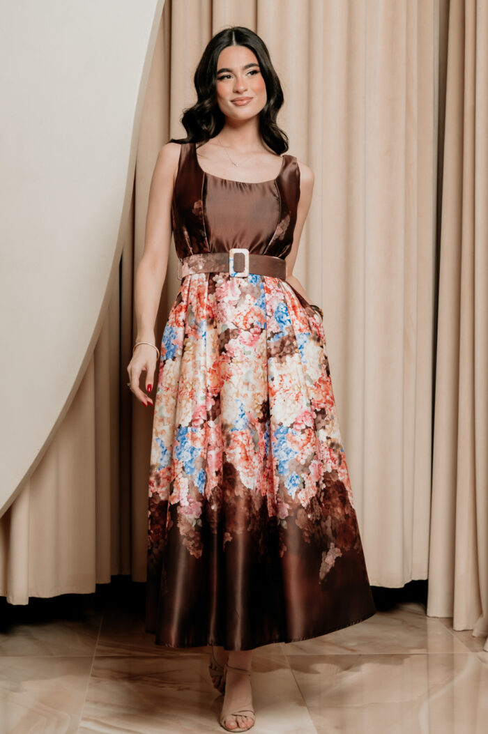 Φόρεμα maxi floral σατέν με ζώνη καφέ - Image 3