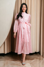 Φόρεμα maxi με στρας baby pink - Image 2