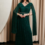 Φόρεμα maxi κυπαρισί με στρας και χρυσοκλωστή