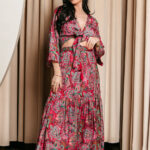 Σετ μπλούζα-φούστα με λαχούρ και χρυσοτυπία φουξ με κόκκινο