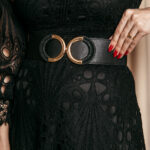 Ζώνη μαύρη ελαστική με χρυσή τόκα σε κυκλικό μοτίβο