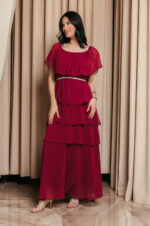Φόρεμα maxi Off shoulder με βολάν βουργουνδί