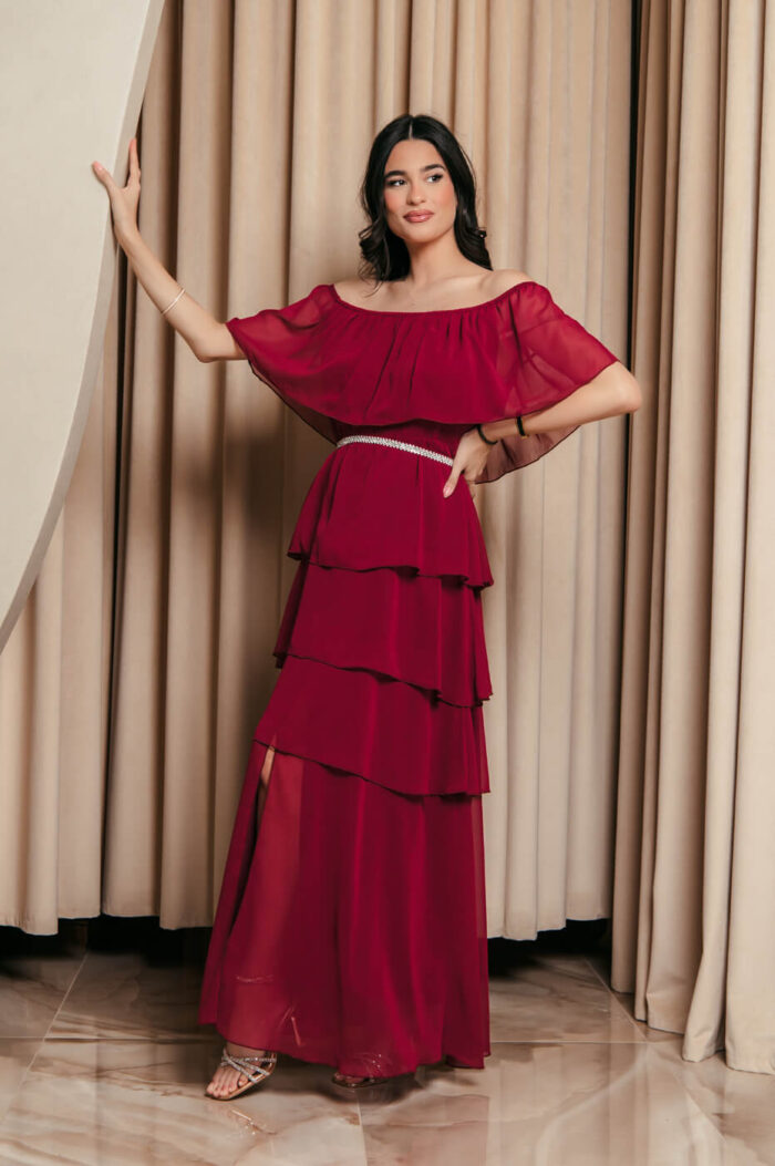 Φόρεμα maxi Off shoulder με βολάν βουργουνδί