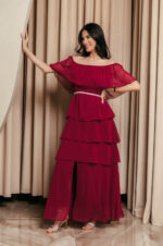 Φόρεμα maxi Off shoulder με βολάν βουργουνδί