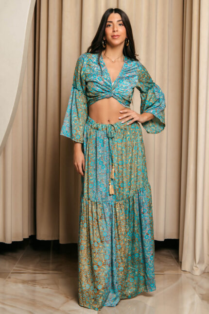 Σετ μπλούζα-φούστα με λαχούρ και χρυσοτυπία aqua