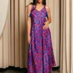 Φόρεμα maxi με λαχούρ και χρυσοτυπία μπλε-φουξ