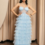 Φόρεμα maxi στράπλες με τούλι και διαδοχικά βολάν baby blue