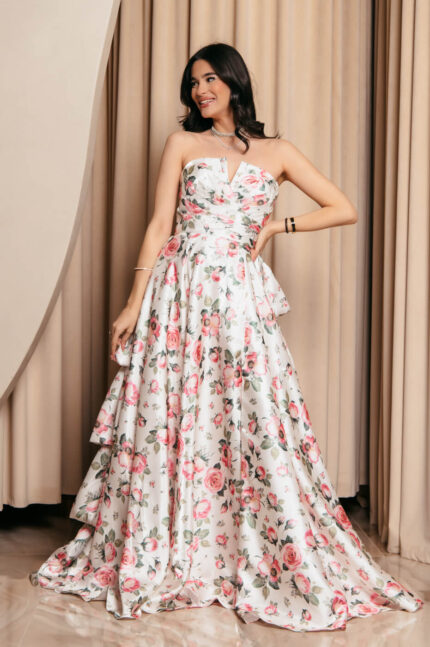 Φόρεμα maxi στράπλες λευκό floral με διαδοχικό βολάν