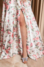 Φόρεμα maxi στράπλες λευκό floral με διαδοχικό βολάν