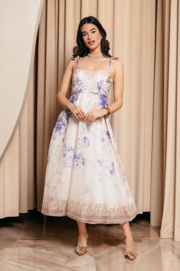 Φόρεμα midi με floral print εκρού και διακοσμητικά λουλούδια