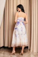 Φόρεμα midi με floral print εκρού και διακοσμητικά λουλούδια