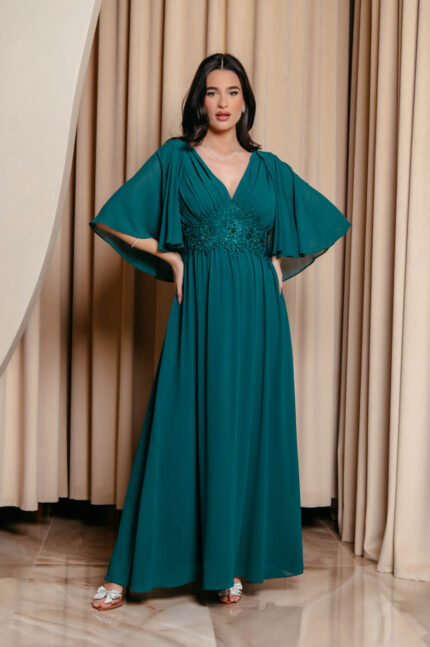 Φόρεμα maxi με πλισέ V ντεκολτέ και λεπτομέρεια με στρας κυπαρισσί