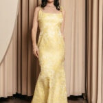 Φόρεμα maxi γοργονέ με ανάγλυφο μοτίβο κίτρινο