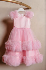Παιδικό φόρεμα με πέρλες και τούλινα βολάν baby pink