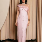 Φόρεμα maxi one shoulder με διακοσμητικές πέτρες baby pink